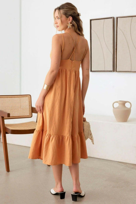 "Chic Linen Spaghetti Tiered Midi Dress for Effortless Style! 🌟 #Fashion #LinenDress #MidiDress"