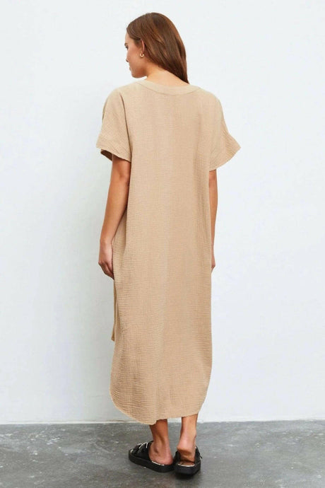 "Chic Summer Vibes: Linen Hi-Low Tunic Dress ☀️👗"