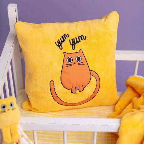 Cuddle Up with the Milk&Moo Tombish Cat Infant Cushion - Ideal for Sweet Slumber!