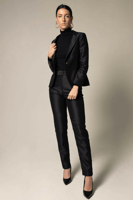 Elegant Black Women's Blazer Suit