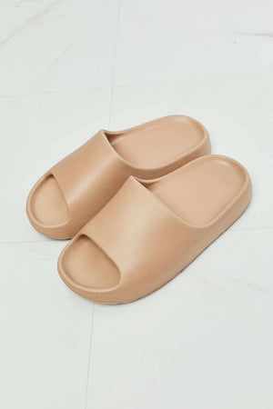 NOOK JOI In My Comfort Zone Slides in Beige