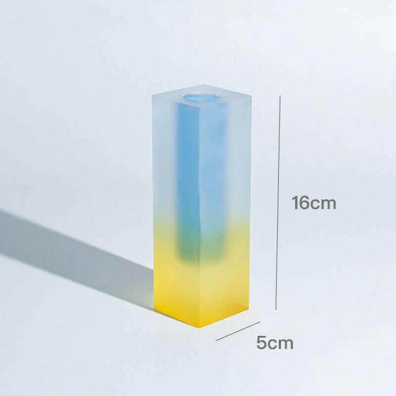 "Stunning Rainbow Glass Pillar Vase with Acrylic Color Gradient - Decorate in Style!"