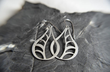 Vine Earrings in stainless steel