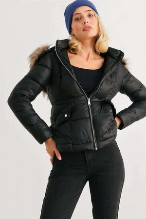 Winter Essential: Quilted Jacket with Faux Fur Hood and Water-Resistant Coating